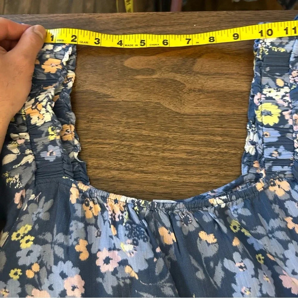 ❤️ Gap Floral Peasant top M - Picture 9 of 11